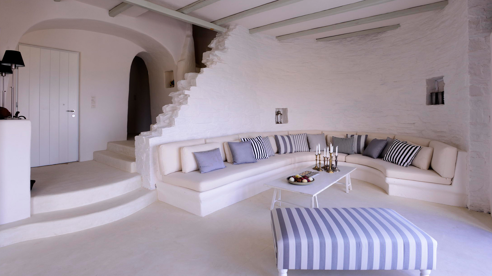 https://www.villasonilia.gr/wp-content/uploads/2019/04/Slider_04.jpg